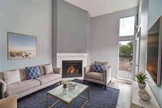 10855 Meadowglen Lane 1122, Houston, TX 77042