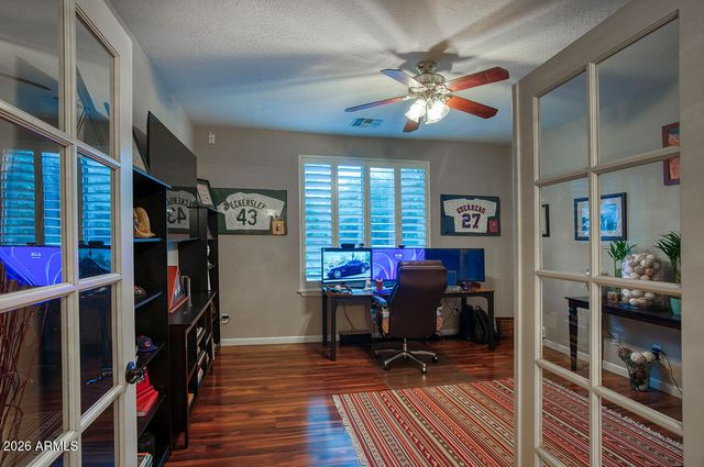 4080 E LAUREL Avenue, Gilbert, AZ 85234