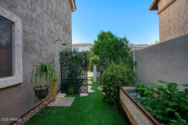 4080 E LAUREL Avenue, Gilbert, AZ 85234