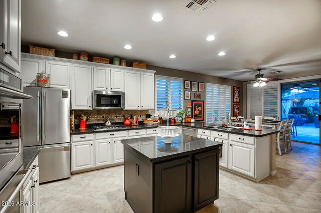 4080 E LAUREL Avenue, Gilbert, AZ 85234