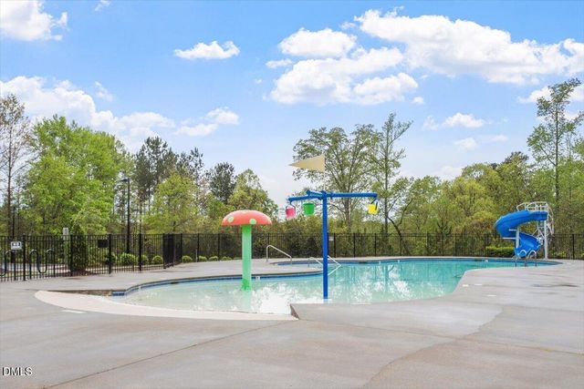 1002 Emerald Court, Knightdale, NC 27545