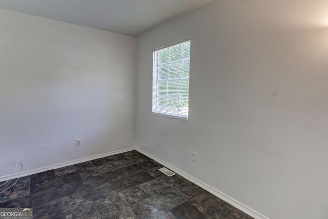 1408 Chelsea Downs Lane NE, Conyers, GA 30013