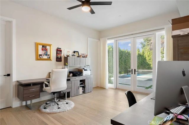 15547 Valley Vista Boulevard, Encino, CA 91436