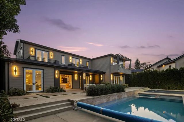 15547 Valley Vista Boulevard, Encino, CA 91436
