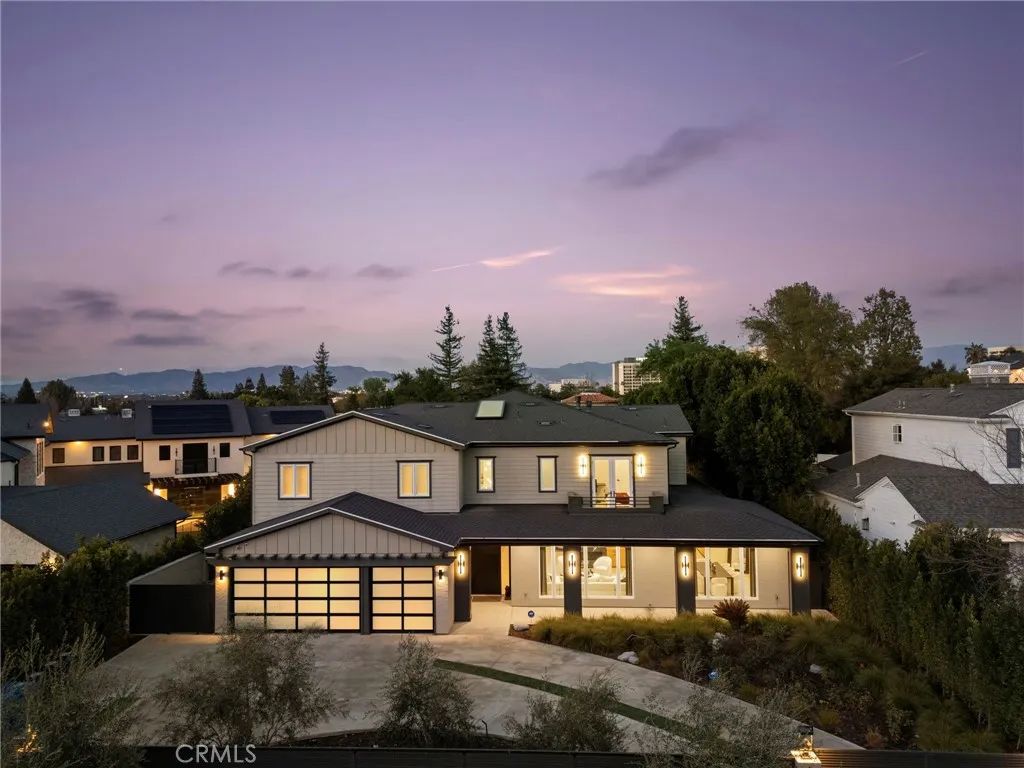 15547 Valley Vista Boulevard, Encino, CA 91436