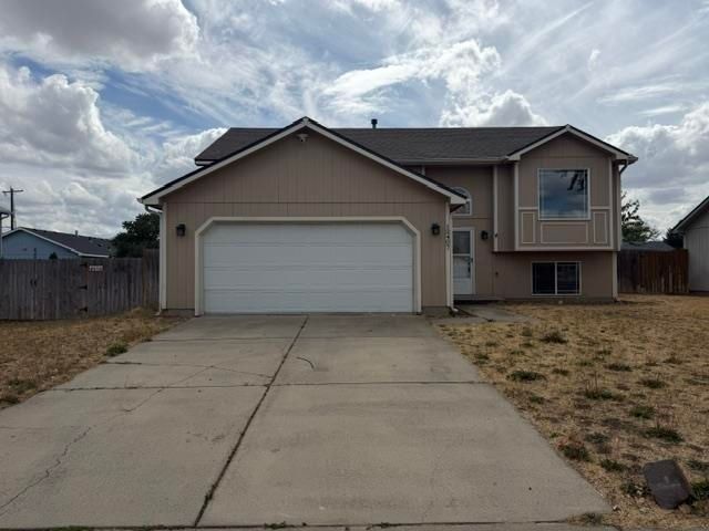 12407 W Chandler Ave, Airway Heights, WA 99001 property photo