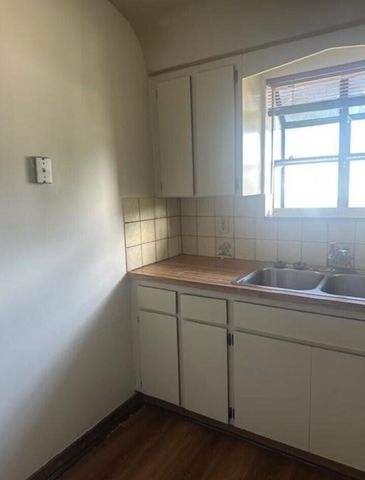 5922 Thomas Street, Hollywood, FL 33021