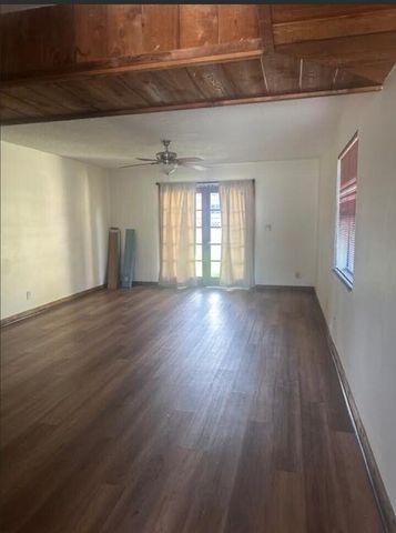 5922 Thomas Street, Hollywood, FL 33021