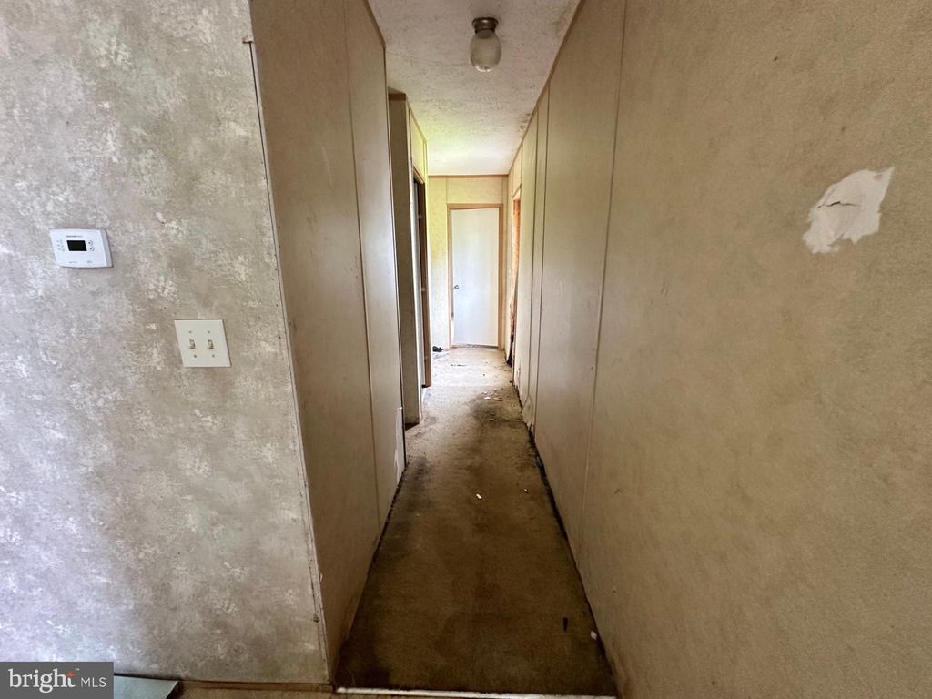 Image 16 of property listing at 5134 RHODESDALE VIENNA RD, Vienna, MD 21869