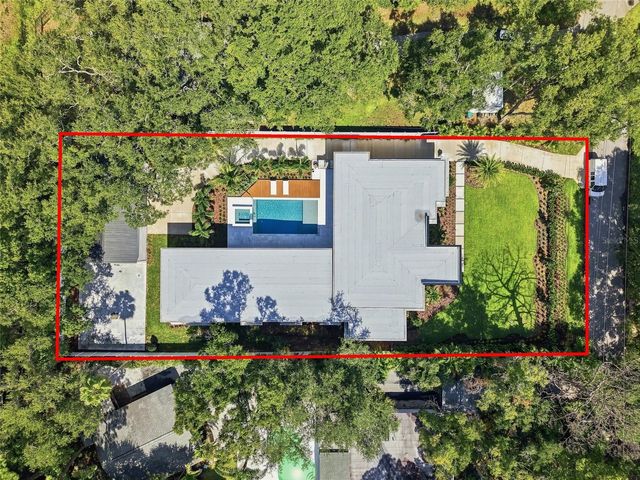 10040 59TH AVENUE N, St Petersburg, FL 33708