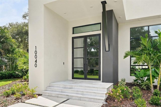 10040 59TH AVENUE N, St Petersburg, FL 33708