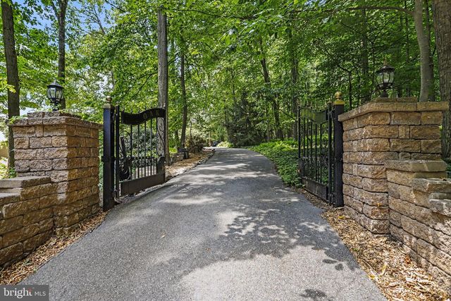 1265 ASH LN, Lebanon, PA 17042