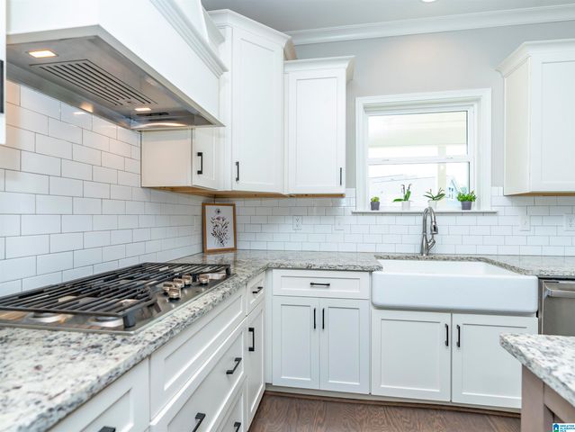 229 OAK HILL LANE, Moody, AL 35004