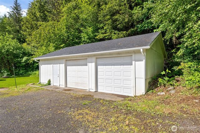 411 US Highway 101, Hoquiam, WA 98550