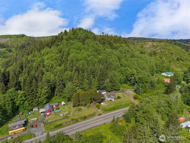 411 US Highway 101, Hoquiam, WA 98550