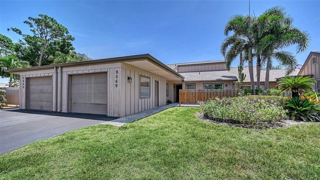 5649 WESTWIND LANE, Sarasota, FL 34231