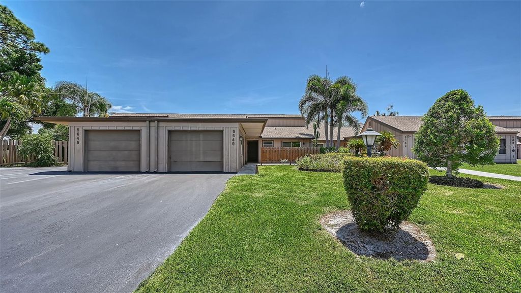 5649 WESTWIND LANE, Sarasota, FL 34231