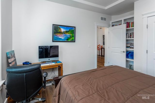 10346 Lothbury Drive, Star, ID 83669