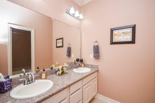 6915 Argonne Trail, Sugar Land, TX 77479