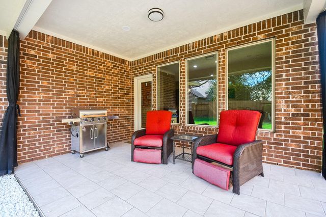 6915 Argonne Trail, Sugar Land, TX 77479