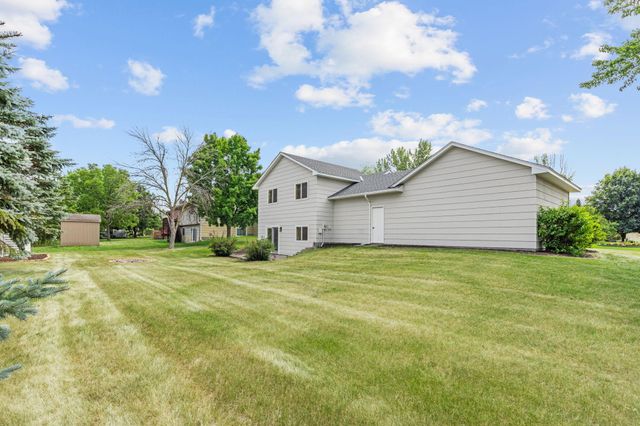 3285 129th Lane NW, Coon Rapids, MN 55448