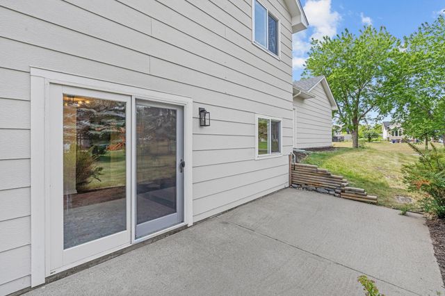 3285 129th Lane NW, Coon Rapids, MN 55448
