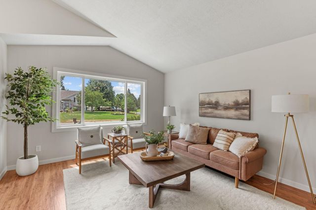 3285 129th Lane NW, Coon Rapids, MN 55448