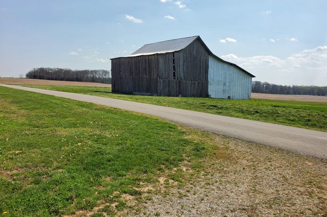 2274 Upper Prices Mill Rd, Franklin, KY 42134