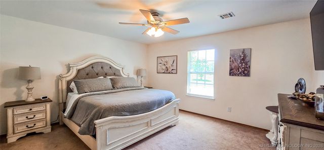 133 Dogwood Trail, Eufaula, OK 74432