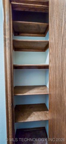 133 Dogwood Trail, Eufaula, OK 74432