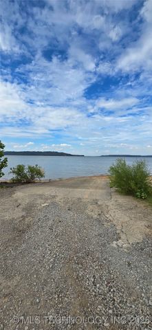 133 Dogwood Trail, Eufaula, OK 74432