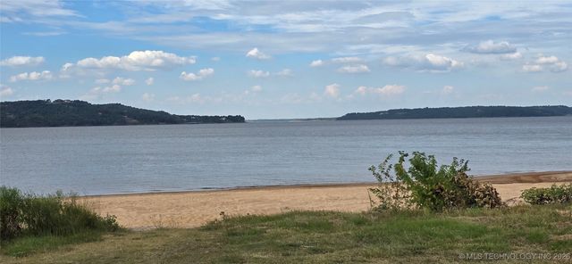 133 Dogwood Trail, Eufaula, OK 74432