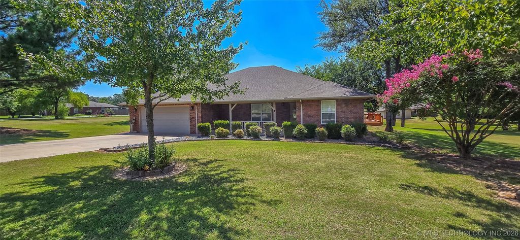 133 Dogwood Trail, Eufaula, OK 74432