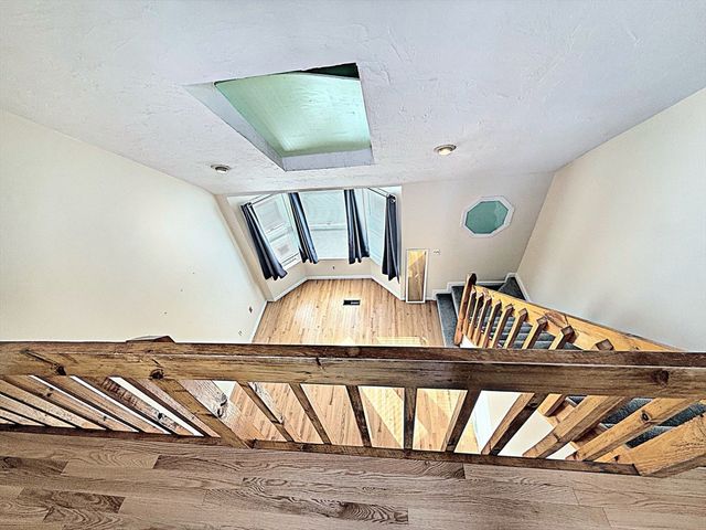 88 Belmont St 88, Lowell, MA 01852