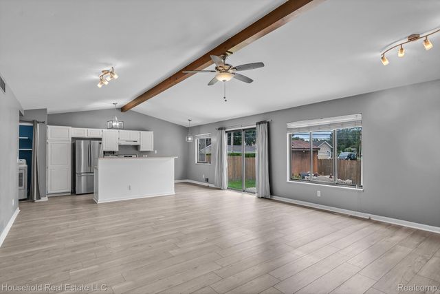 39870 Bridgeview Street, Harrison Charter Township, MI 48045