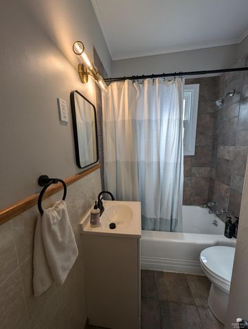 931 Claflin Road, Manhattan, KS 66502