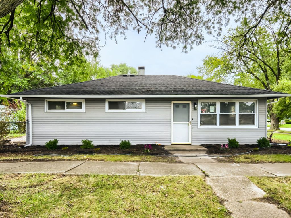 15301 Dorchester Avenue, Dolton, IL 60419 — exterior