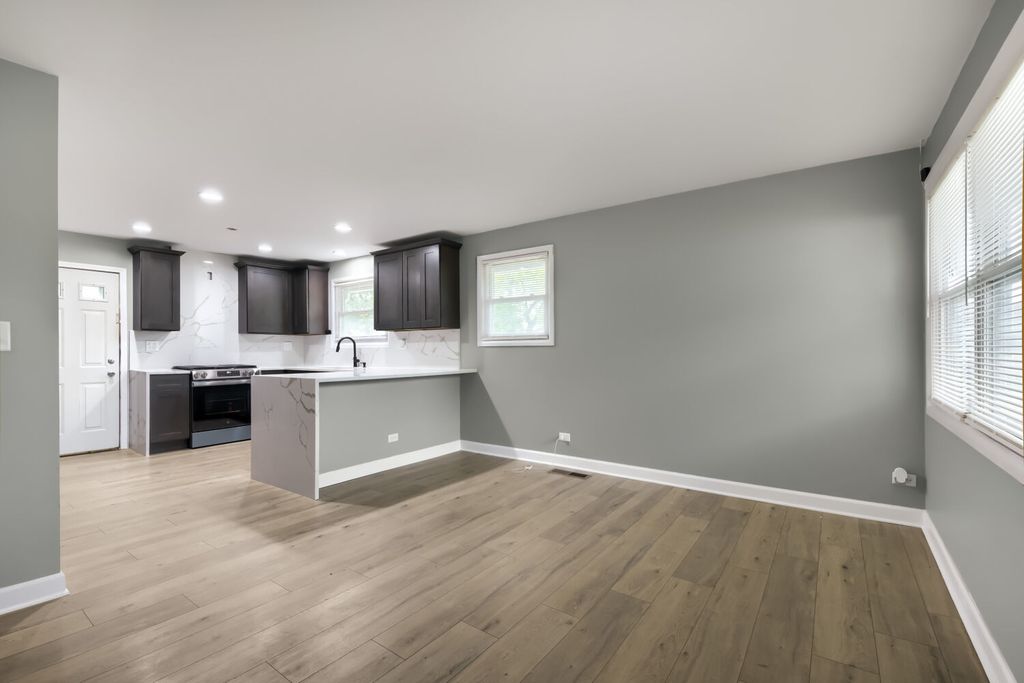 15301 Dorchester Avenue, Dolton, IL 60419 — photo 4