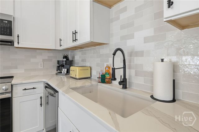 7238 Grant Street, Savannah, GA 31406