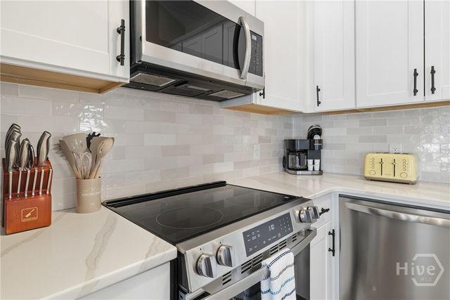 7238 Grant Street, Savannah, GA 31406