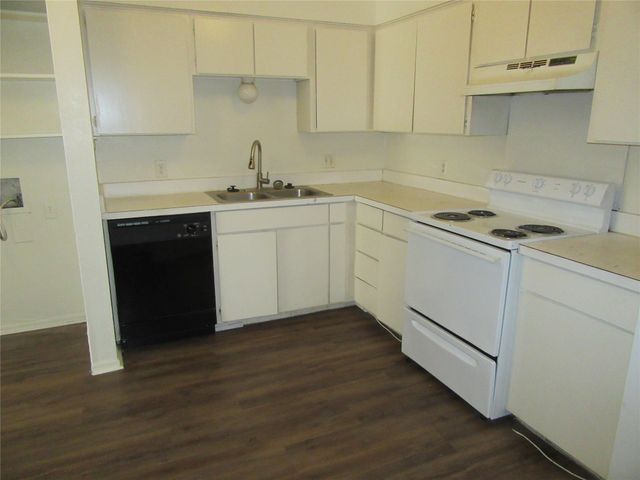 149 TRELLIS Place 149, Richardson, TX 75081