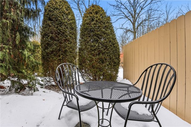 4217 Bristol Ln, Neshannock Twp, PA 16105