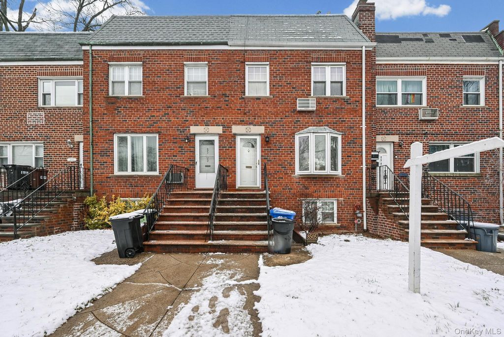 8505 67th Drive, Rego Park, NY 11374