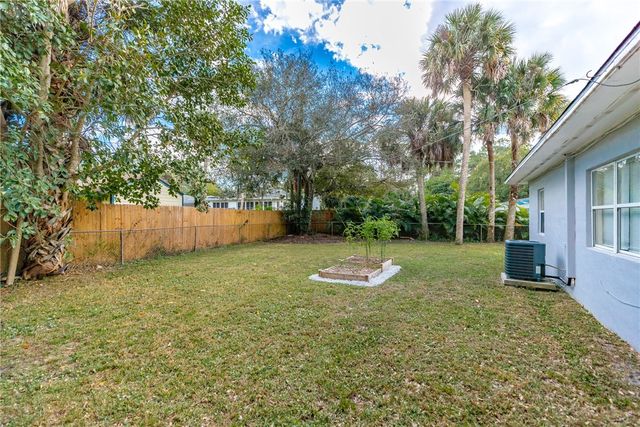 3655 2nd Place, Vero Beach, FL 32968