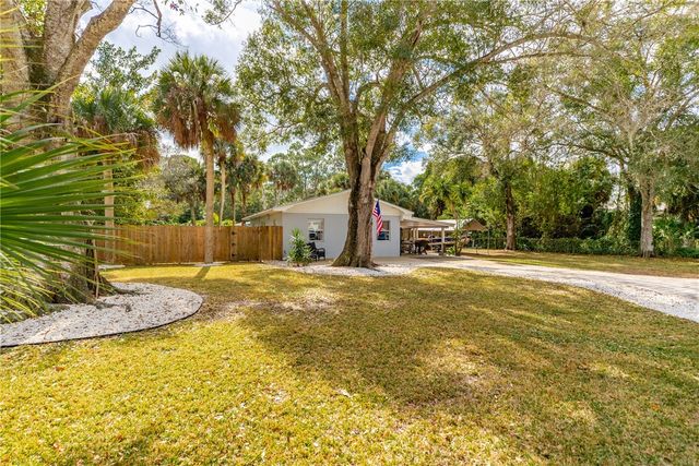 3655 2nd Place, Vero Beach, FL 32968