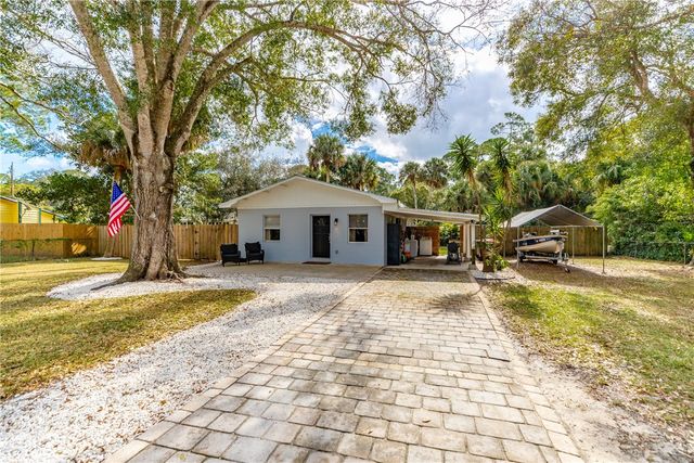 3655 2nd Place, Vero Beach, FL 32968