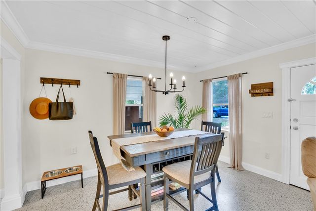 3655 2nd Place, Vero Beach, FL 32968