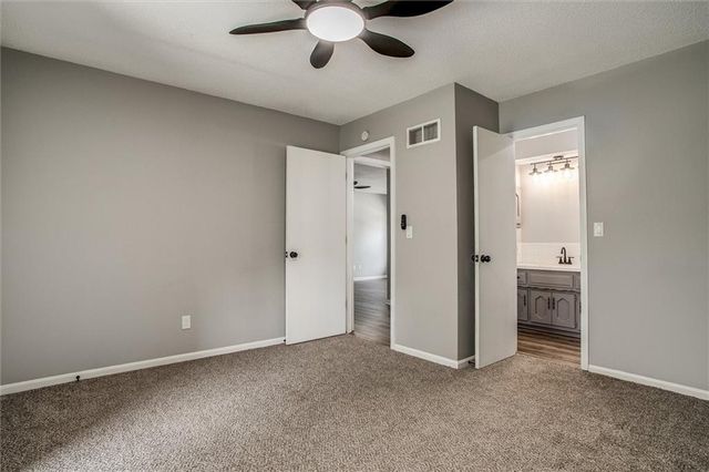 7820 E 130Th Court, Grandview, MO 64030