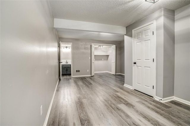 7820 E 130Th Court, Grandview, MO 64030