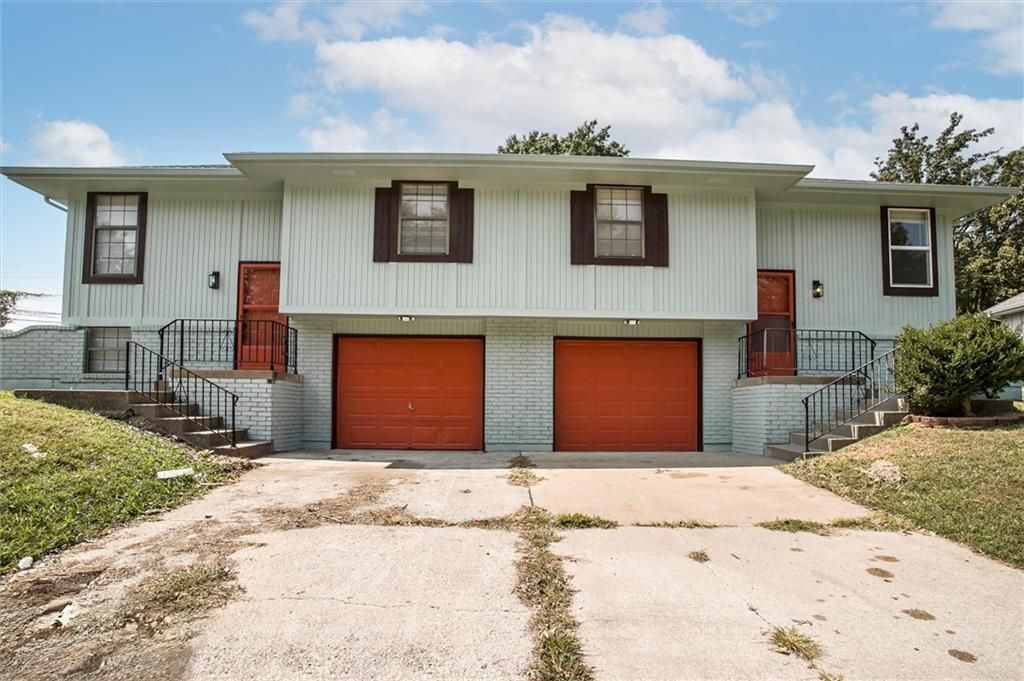 7820 E 130Th Court, Grandview, MO 64030